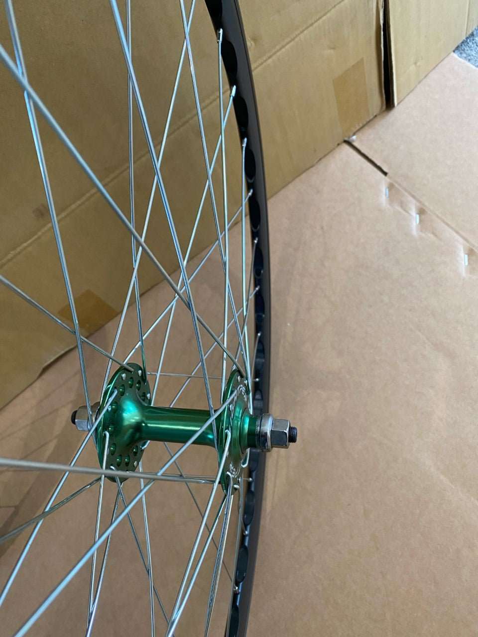 Black 30mm Deep-V 700c Wheelset Front and Rear Green Hubs - wlkie